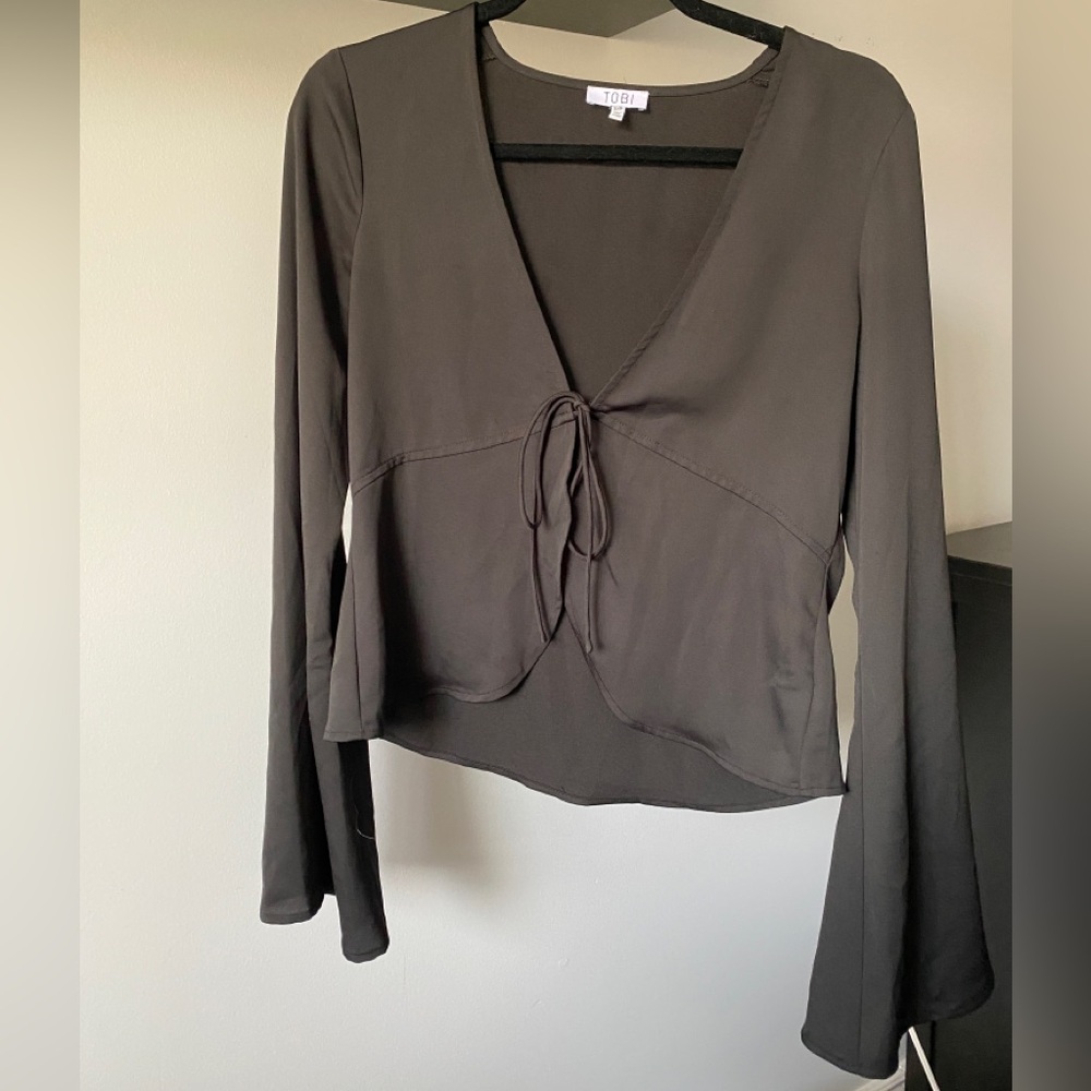 TOBI Black Long Sleeve Blouse with Bell Sleeves